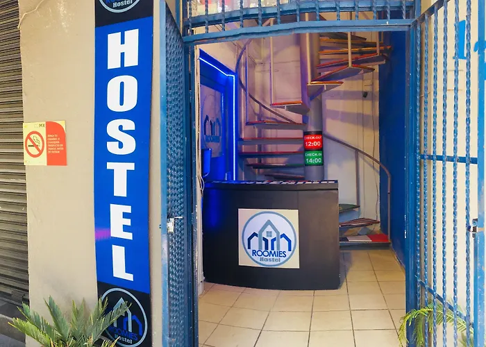 Roomies Hostel Roma Mexico City